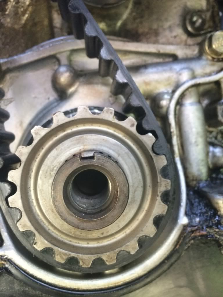 Honda civic crankshaft seal replacement